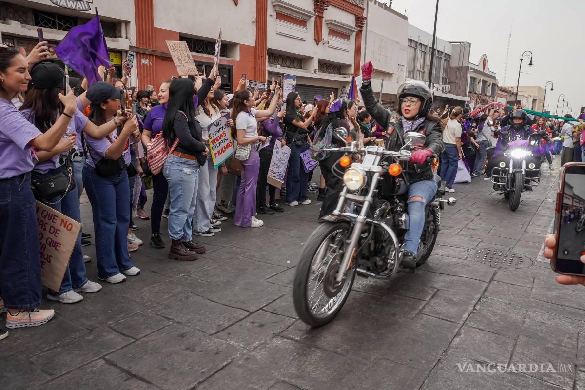 $!Participaron diversos grupos, entre ellos madres de víctimas de feminicidio, colectivas feministas, amigas, hermanas y mujeres trans.