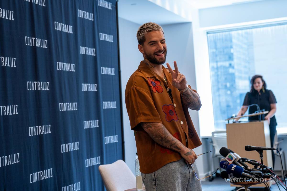 $!El cantante colombiano Maluma presenta su marca propia de mezcal durante una rueda de prensa en Manhattan, Nueva York (Estados Unidos).