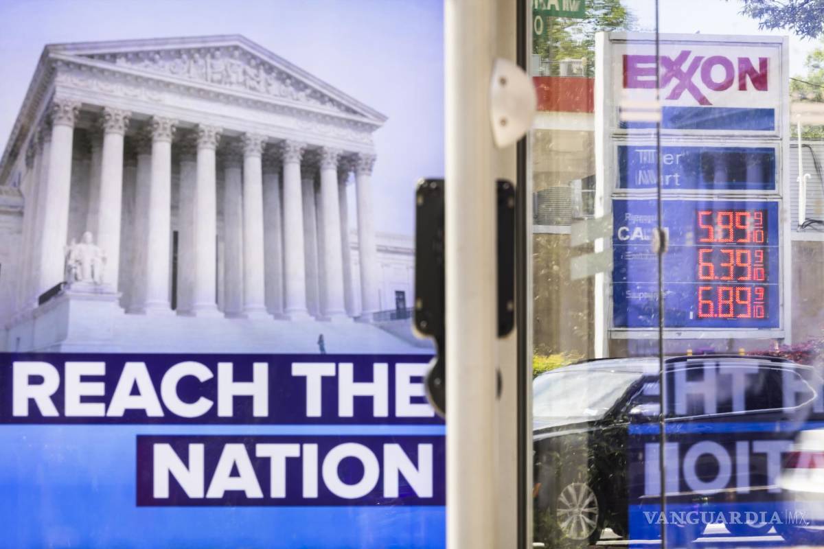 $!Según el índice de precios al consumidor, los precios de la gasolina en mayo llevaron las cifras de inflación a su nivel más alto en 40 años.