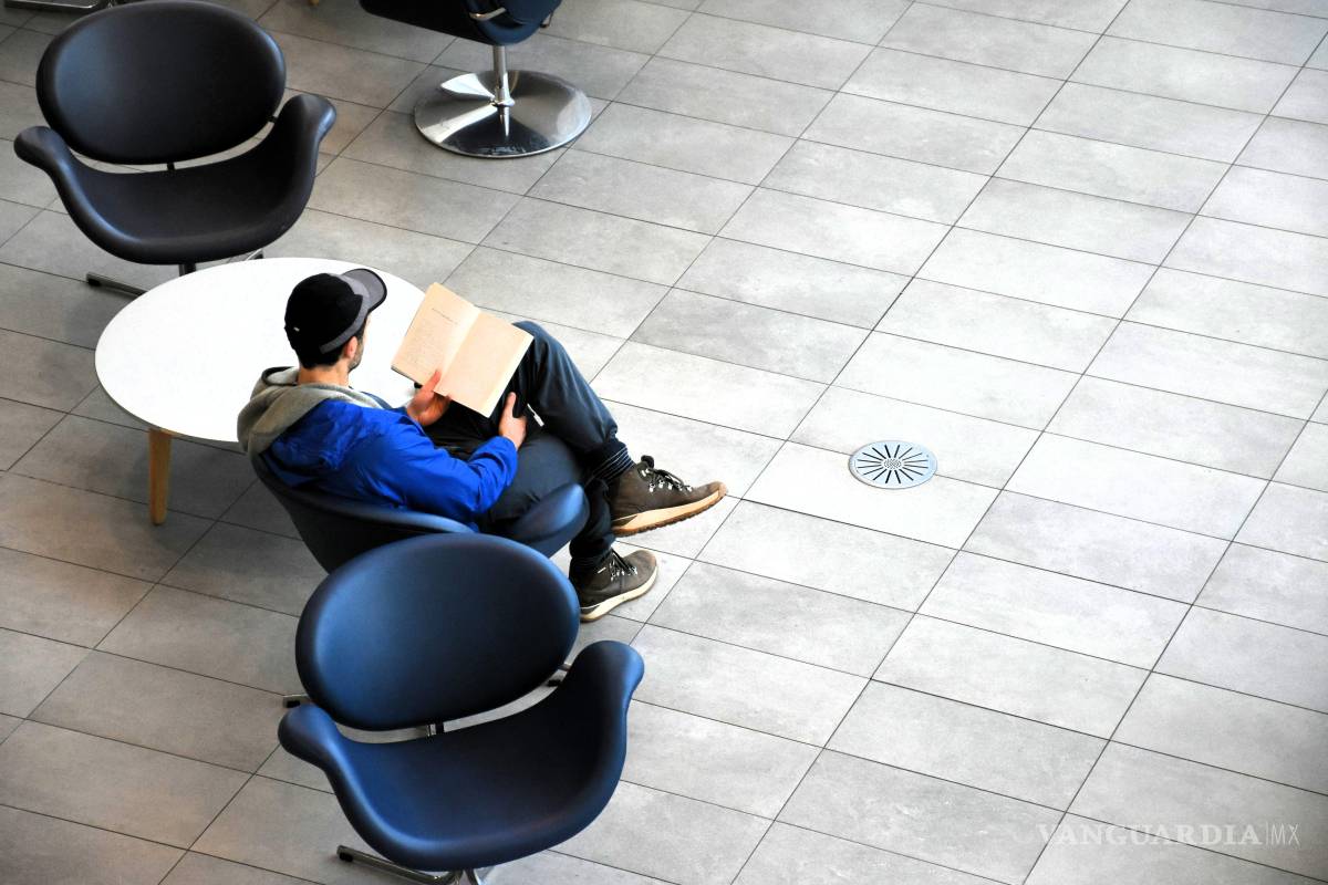 Café Montaigne 350: Pensar, un problema en la era de la Inteligencia Artificial