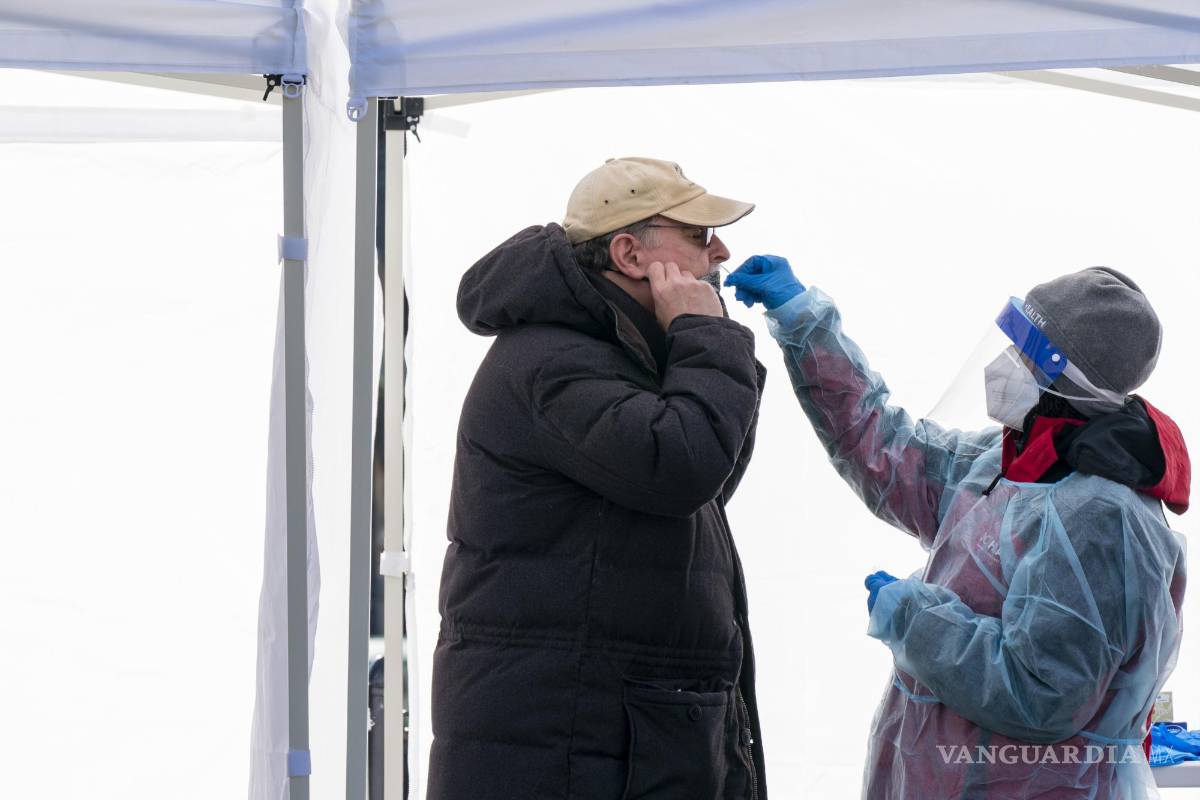 Frena Ómicron el trabajo presencial en EU; empresas regresan al home office obligatorio tras fiestas