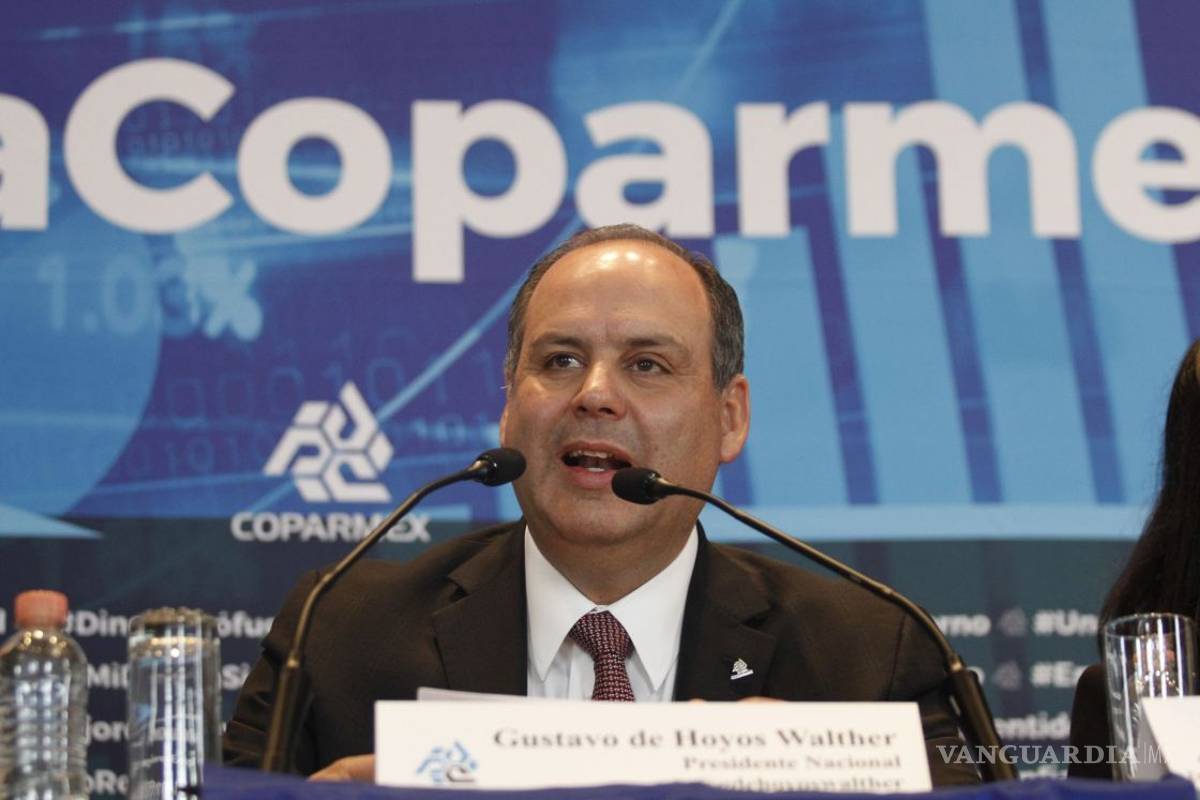 Coparmex exige soluciones al gobierno federal por desabasto de gasolina