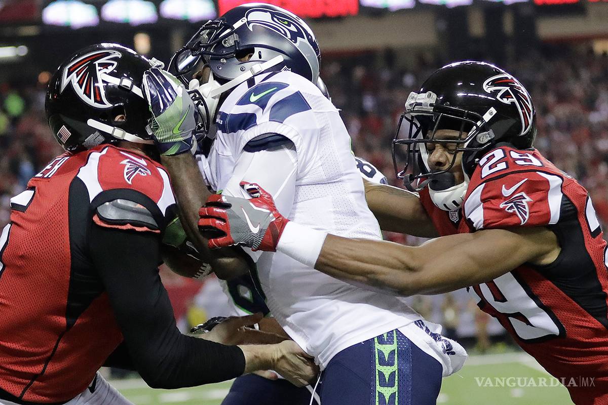 Hester anunció su retiro de la NFL