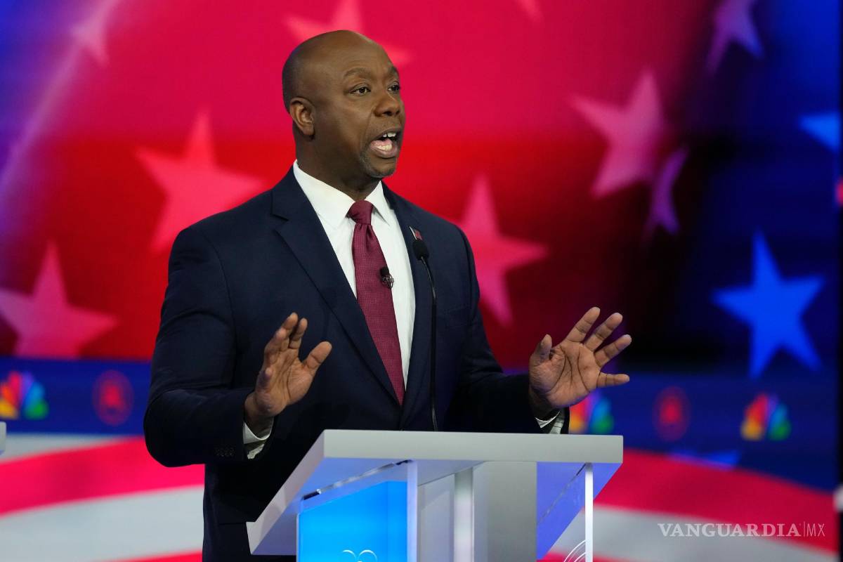 $!Tim Scott, senador por Carolina del Sur, de 58 años, era el único afroamericano de los aspirantes y su abandono, por sorpresa, se produjo anoche.
