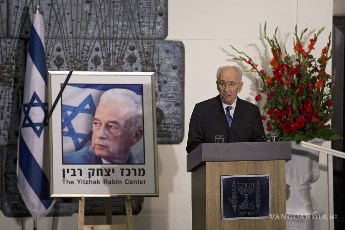 Jornada laboral debe bajar a 6 horas, propone Shimon Peres