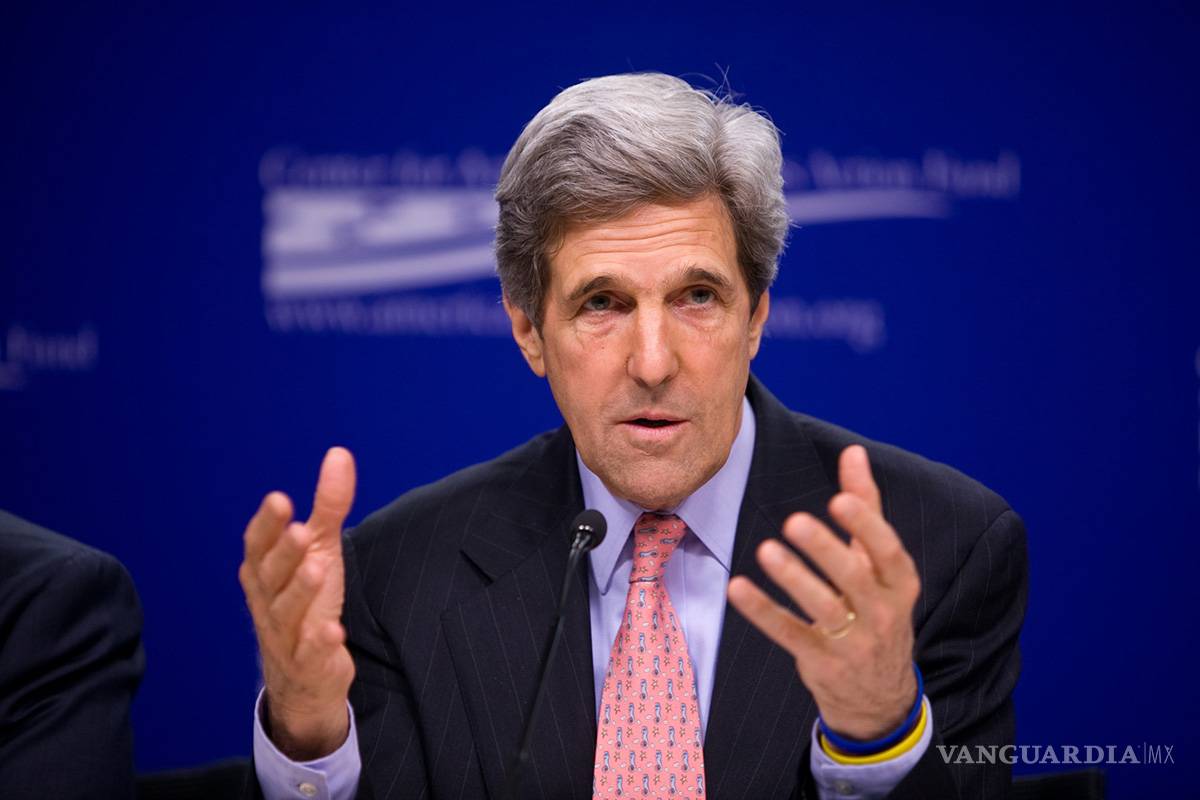 Tuits de Trump crean una política del caos: John Kerry