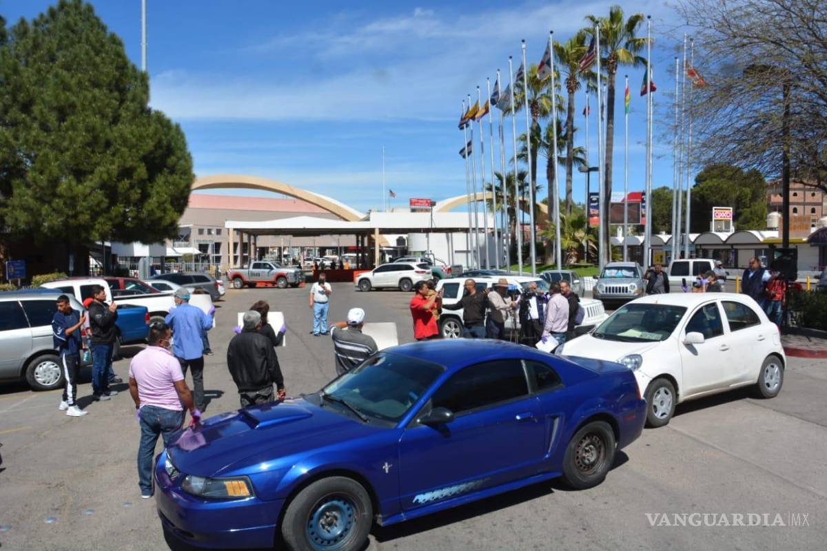 Mexicanos bloquean acceso al país desde EU en Sonora para evitar entrada de casos de COVID-19