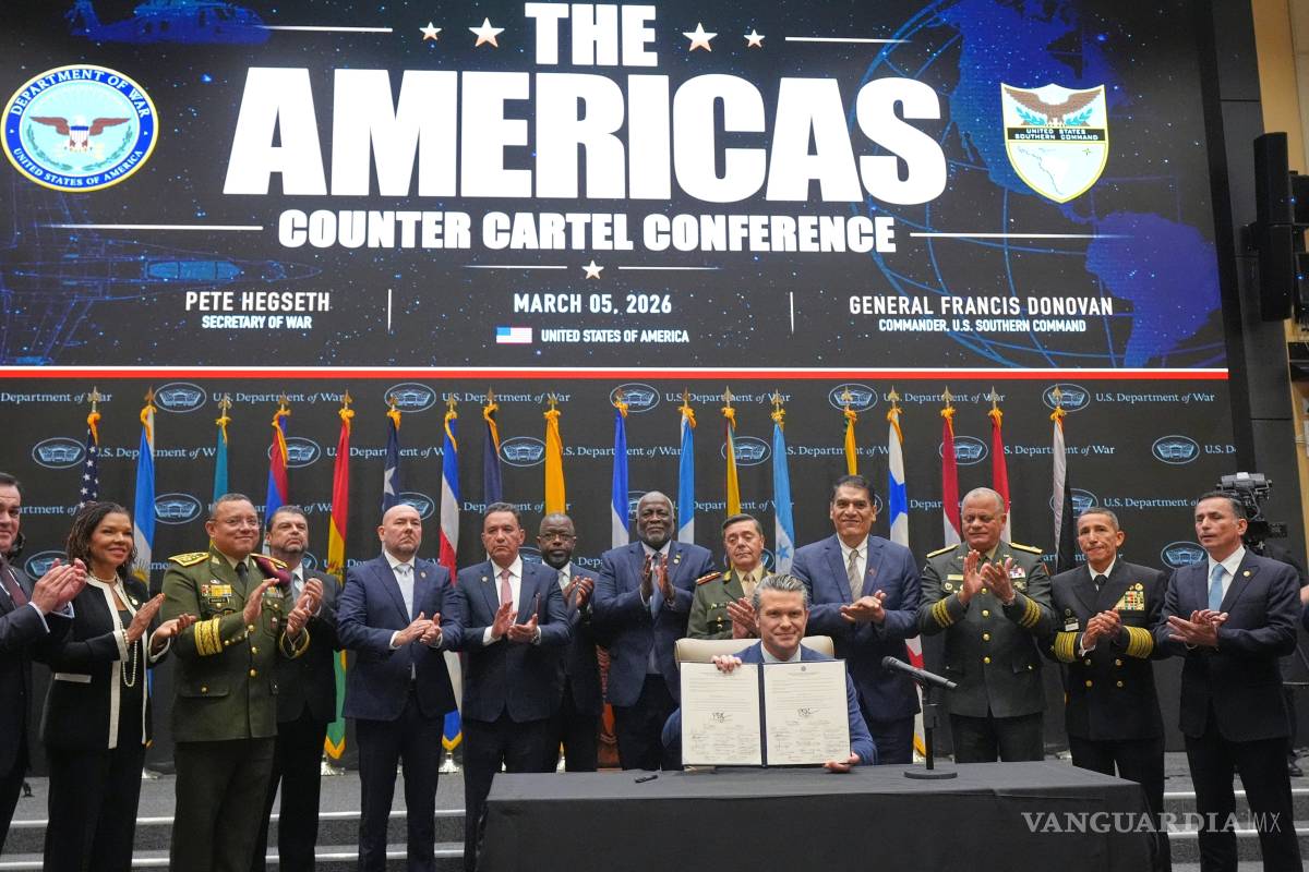 $!El secretario de Defensa, Pete Hegseth, tras firmar la declaración conjunta de seguridad en la primera Conferencia Anticarteles de las Américas.