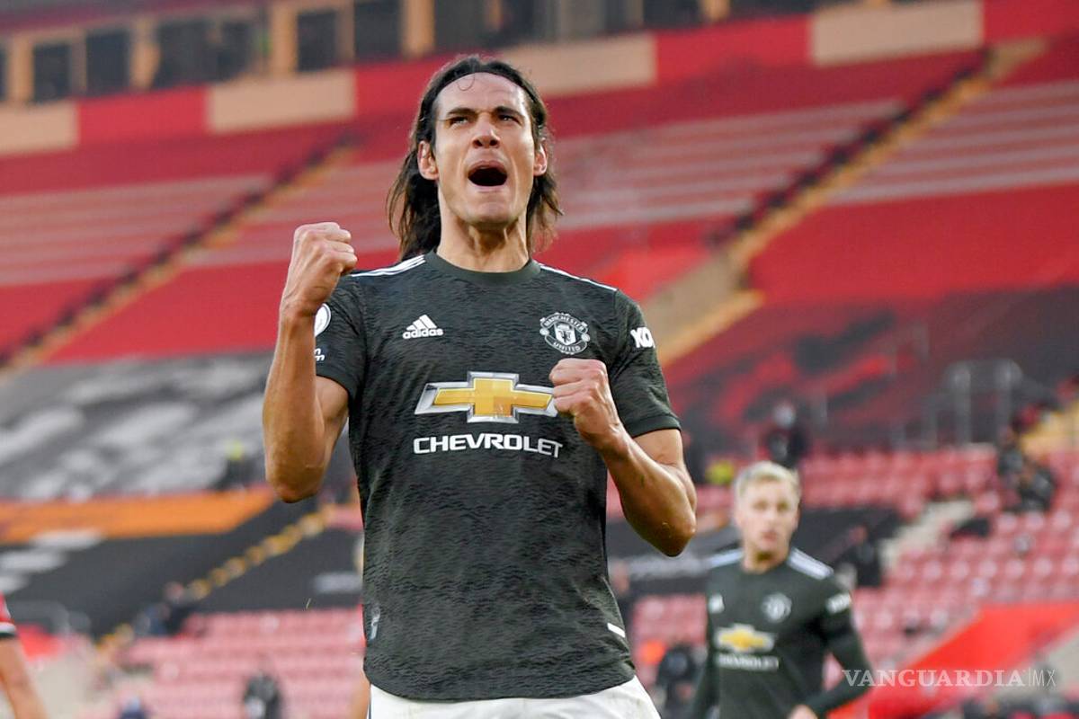 Manchester United consigue gran remontada de la mano de Cavani