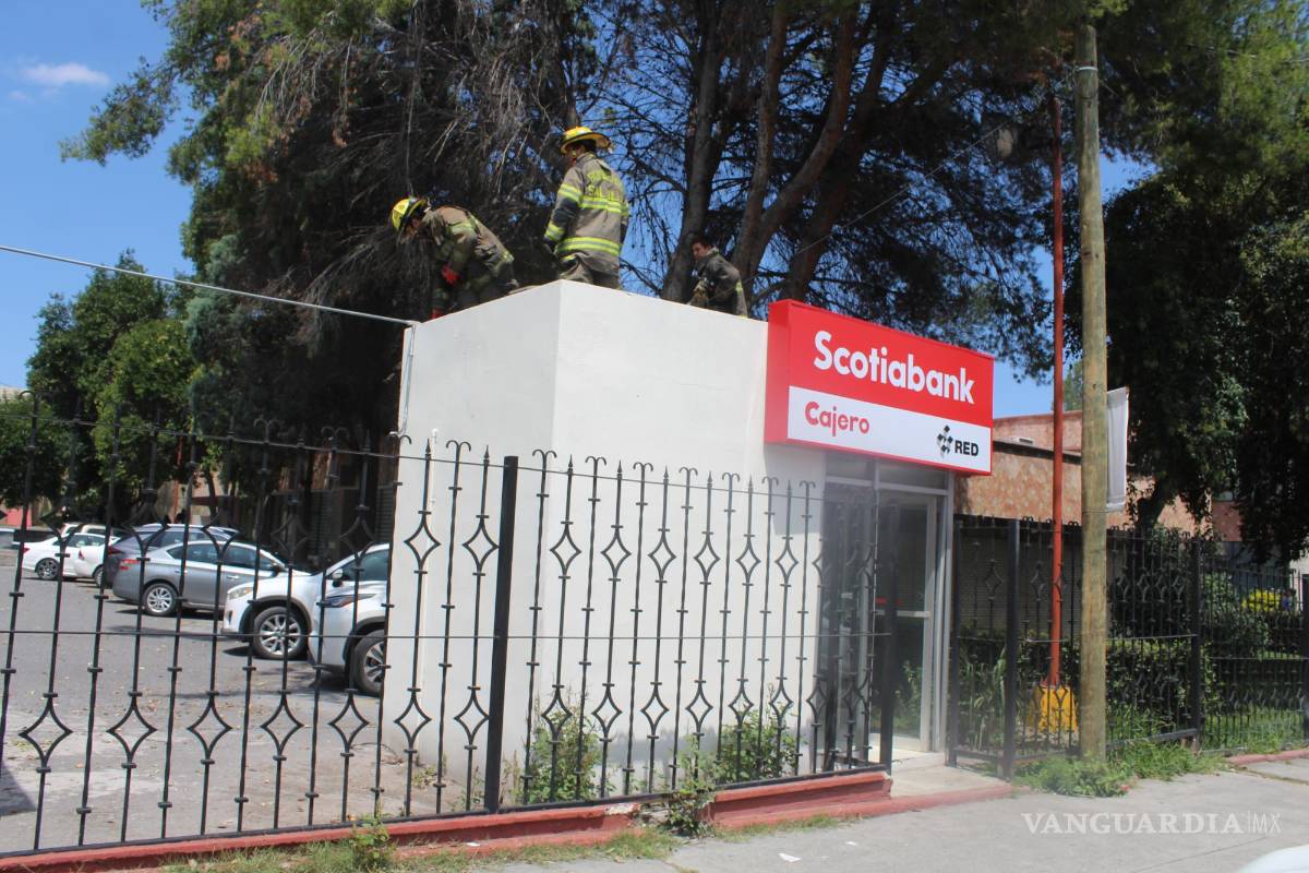 Fuga de gas en cajero del Tec Saltillo provoca intensa movilización