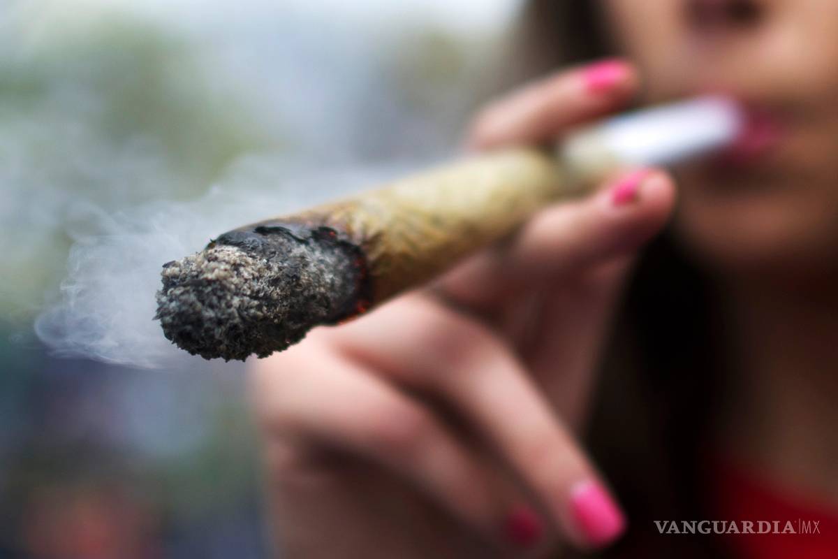 $!Ya es legal en Colombia ir drogado o alcoholizado al trabajo