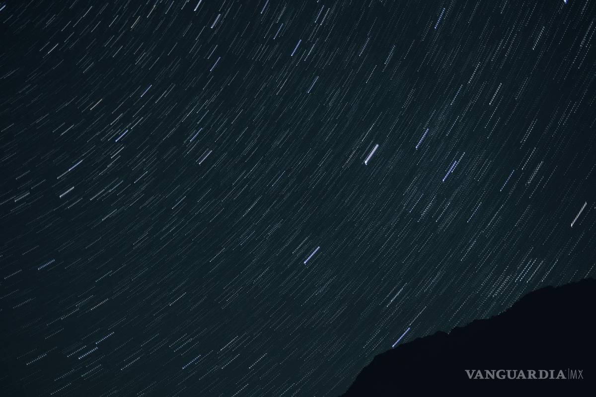 $!Las Delta Acuáridas, visibles anualmente alrededor de estas fechas, son un fenómeno astronómico conocido como lluvia de meteoros.