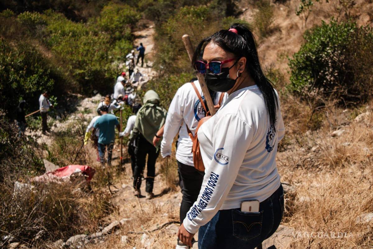 $!Conductores de distintas plataformas apoyaron en su búsqueda
