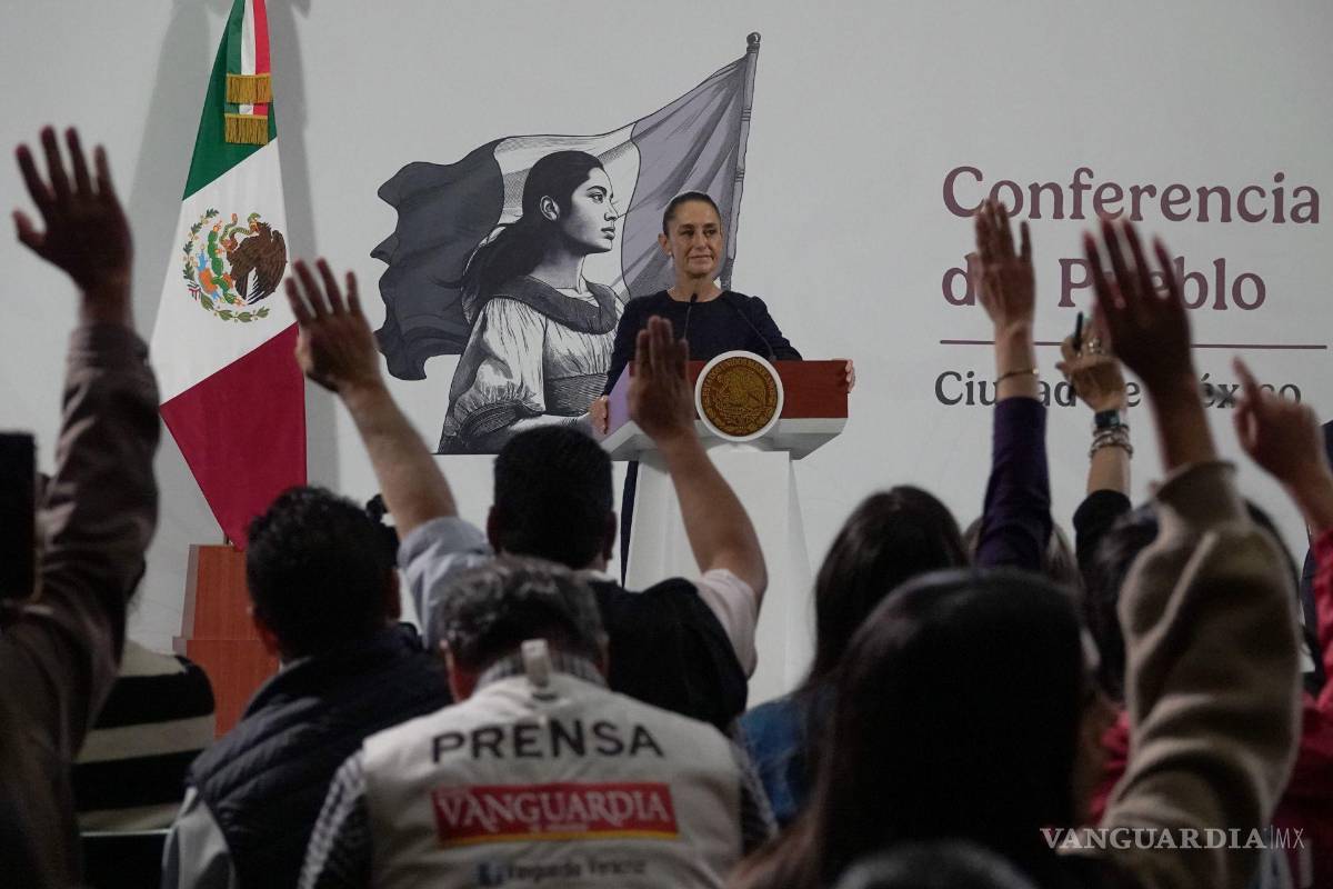 Defiende Sheinbaum cancelación del NAIM ante reaparición de Peña Nieto