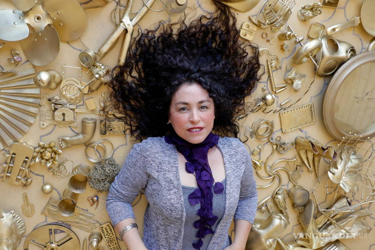 Mercedes Aquí: periodista, viajera, artista