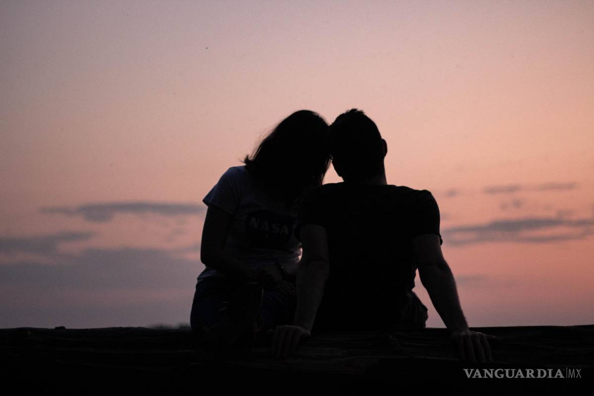 $!¿Podemos vivir sin amor? Durante muchos años, la neurocientífica Stephanie Ortigue creía que la respuesta era sí.