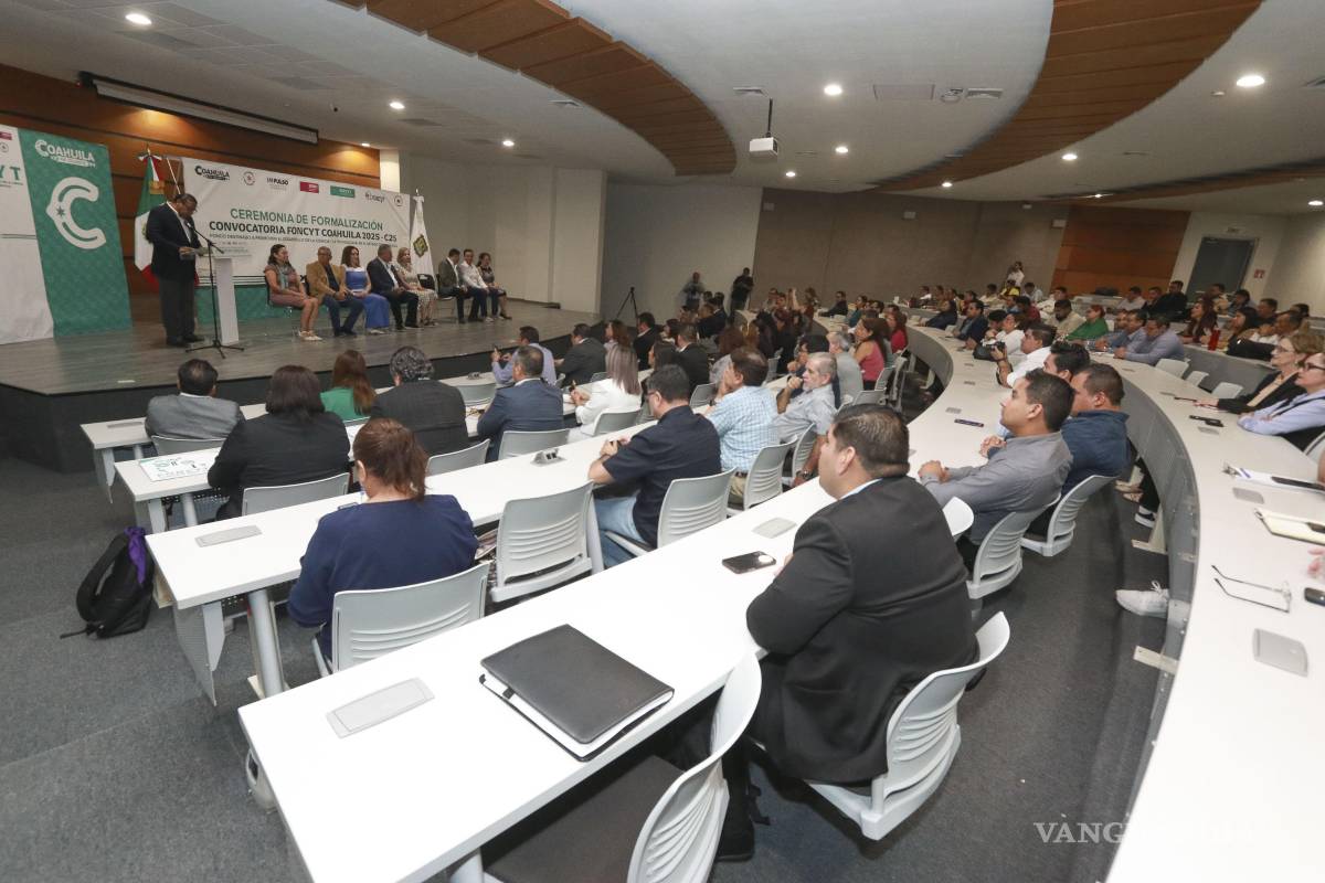 $!Fondo Destinado a Promover el Desarrollo de la Ciencia y la Tecnología en el Estado de Coahuila, entregó este jueves apoyos a 90 proyectos, otorgados por el Consejo Estatal de Ciencia y Tecnología (Coecyt).