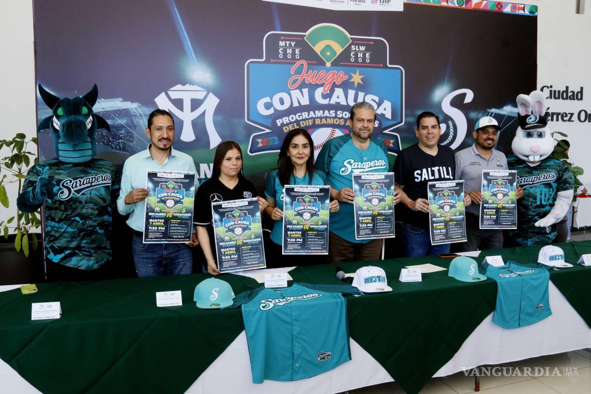 $!Tomás Gutiérrez Merino, Tere Escalante de Gutiérrez y Juan Carlos Reynoso durante la presentación del Juego con Causa 2026 en apoyo al DIF Ramos Arizpe.