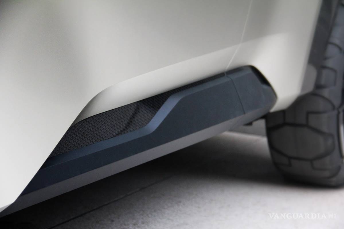 $!Nissan nos lleva al futuro con su Xmotion Concept (fotos)