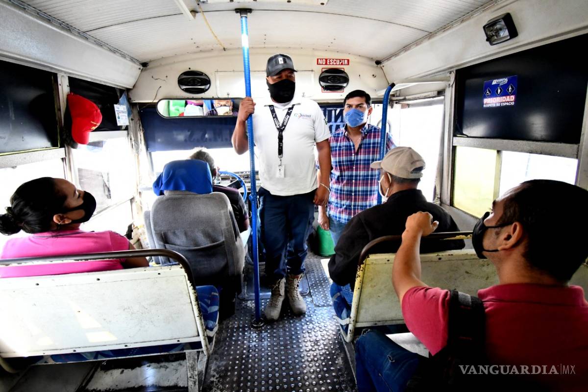 Supervisan cumplimiento de medidas en el transporte público