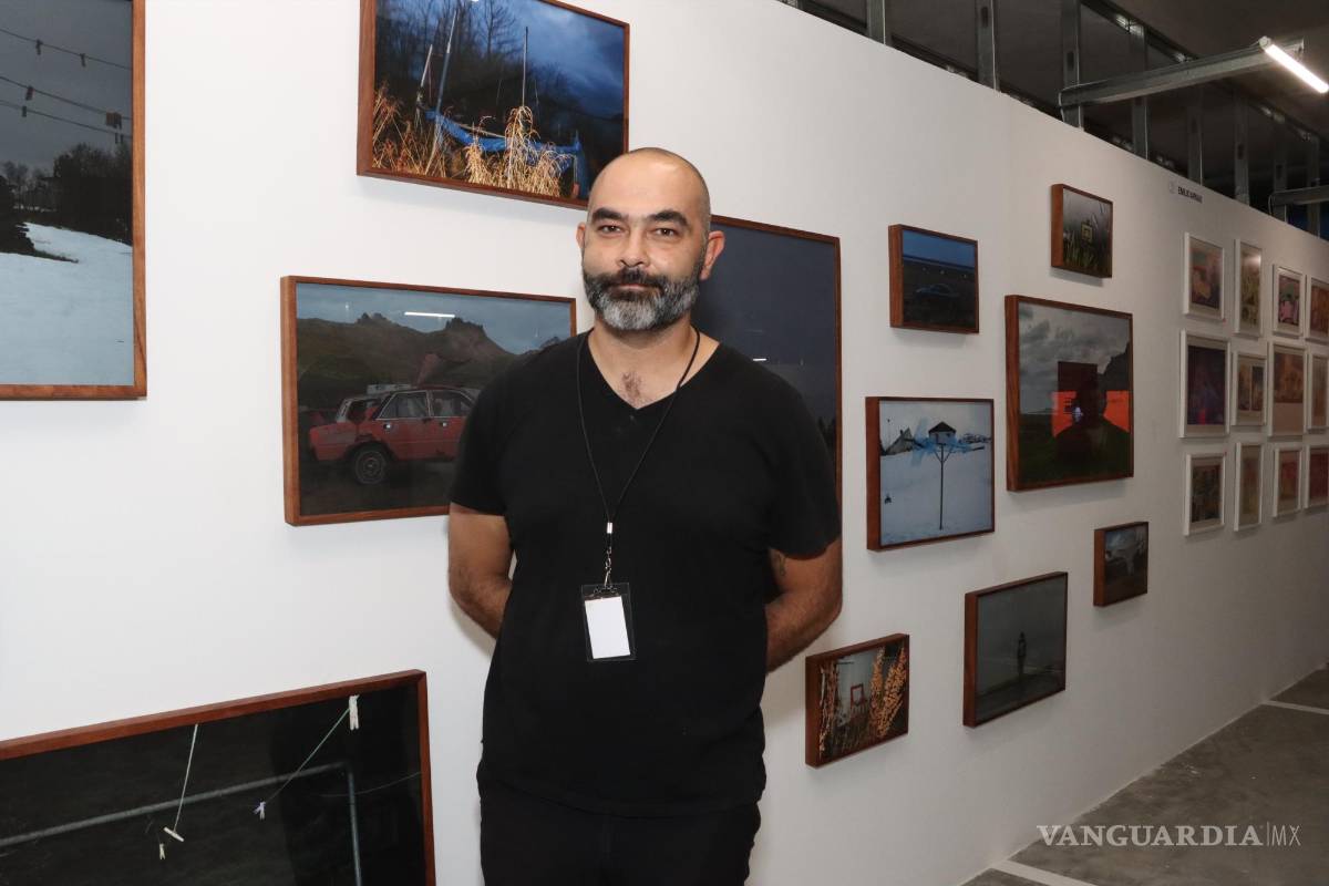 $!El artista coahuilense Alfredo Esparza es parte de la selección