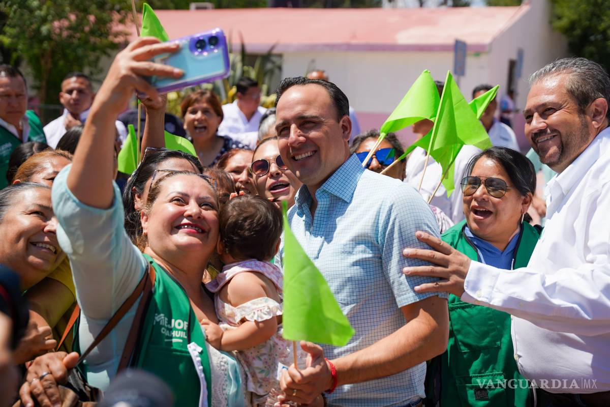 $!olo Jiménez afirma que el abasto de medicinas en Coahuila alcanza el 85 por ciento.