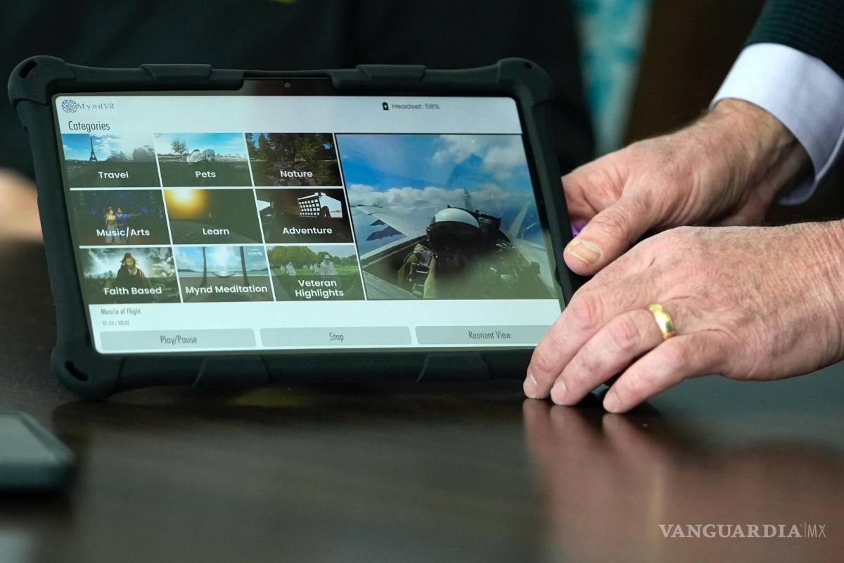 $!Una pantalla muestra categorías de experiencias que se ofrecen a los usuarios del programa de realidad virtual Mynd Immersive, en John Knox Village.