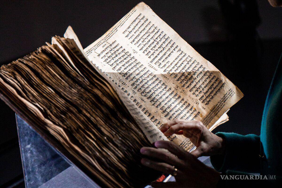 ¿Cuál el libro más caro de la historia?, superó los 30 mdd pagados por apuntes de Da Vinci