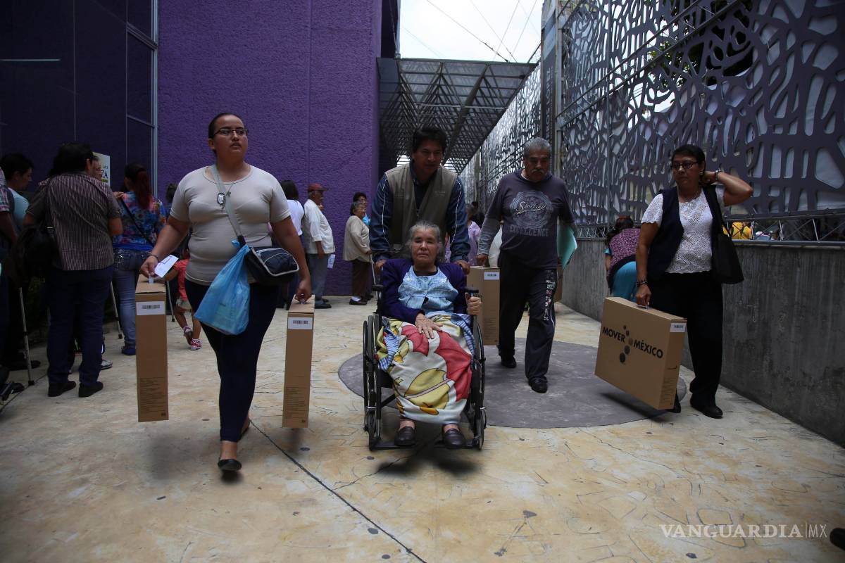 $!Entrega de TV’s de Gobierno plagada de corrupción: WSJ
