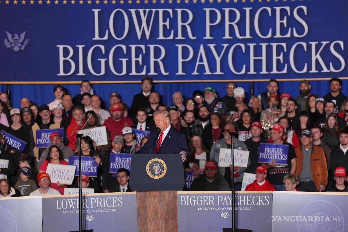 $!Donald Trump habla durante una reunión en el Mount Airy Casino Resort en Mount Pocono, Pensilvania.