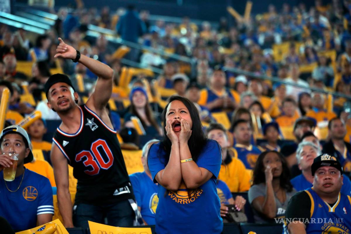 $!Persona paga más de 2 millones de pesos para entrar al quinto juego de la final de la NBA