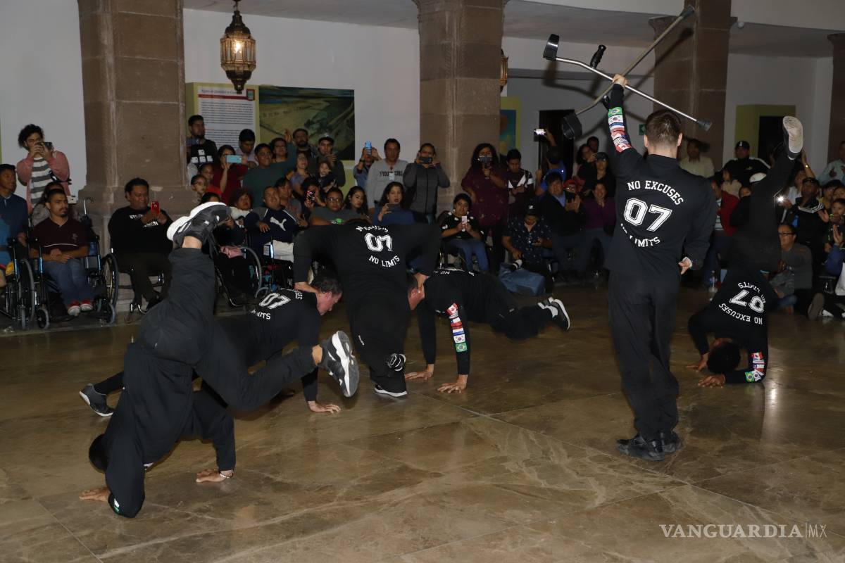 Ill Abilities se presenta en el Palacio de Gobierno