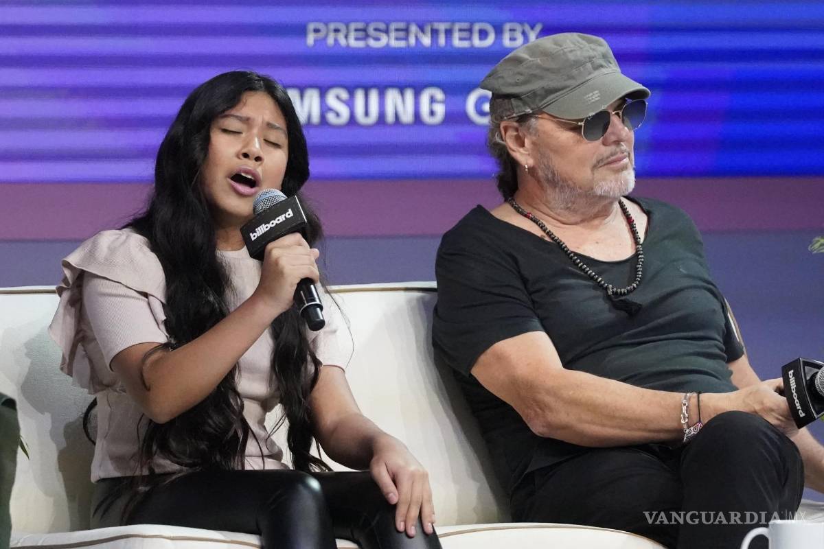 Maná relanza “El reloj cucú” con joven artista mexicana de 12 años