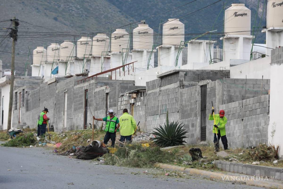 $!El Municipio intervino el sector de Loma Linda como parte de las acciones preventivas en los cauces de Saltillo.