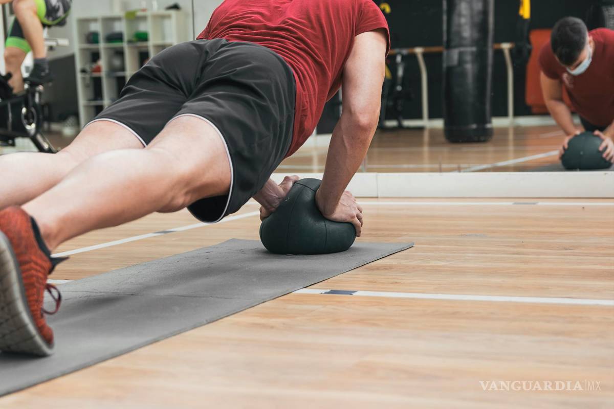 $!Las planchas son una de las formas más eficaces de fortalecer el tronco.