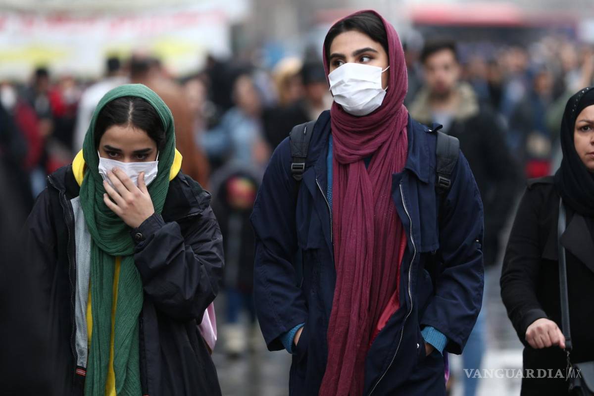 Coronavirus en Irán deja ocho muertos; países vecinos cierran fronteras
