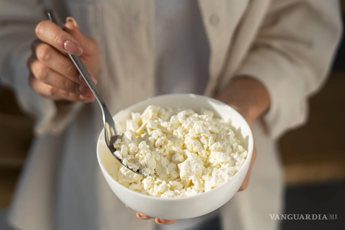 $!Los búlgaros de leche se obtienen al fermentar leche con gránulos que contienen bacterias y levaduras benéficas.
