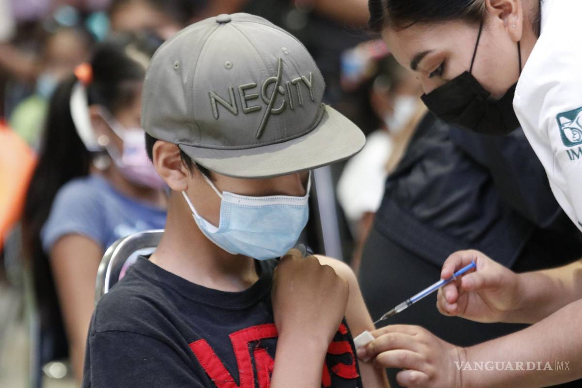 Falta segunda dosis de vacuna contra COVID-19 a 57% de niños y niñas de Coahuila