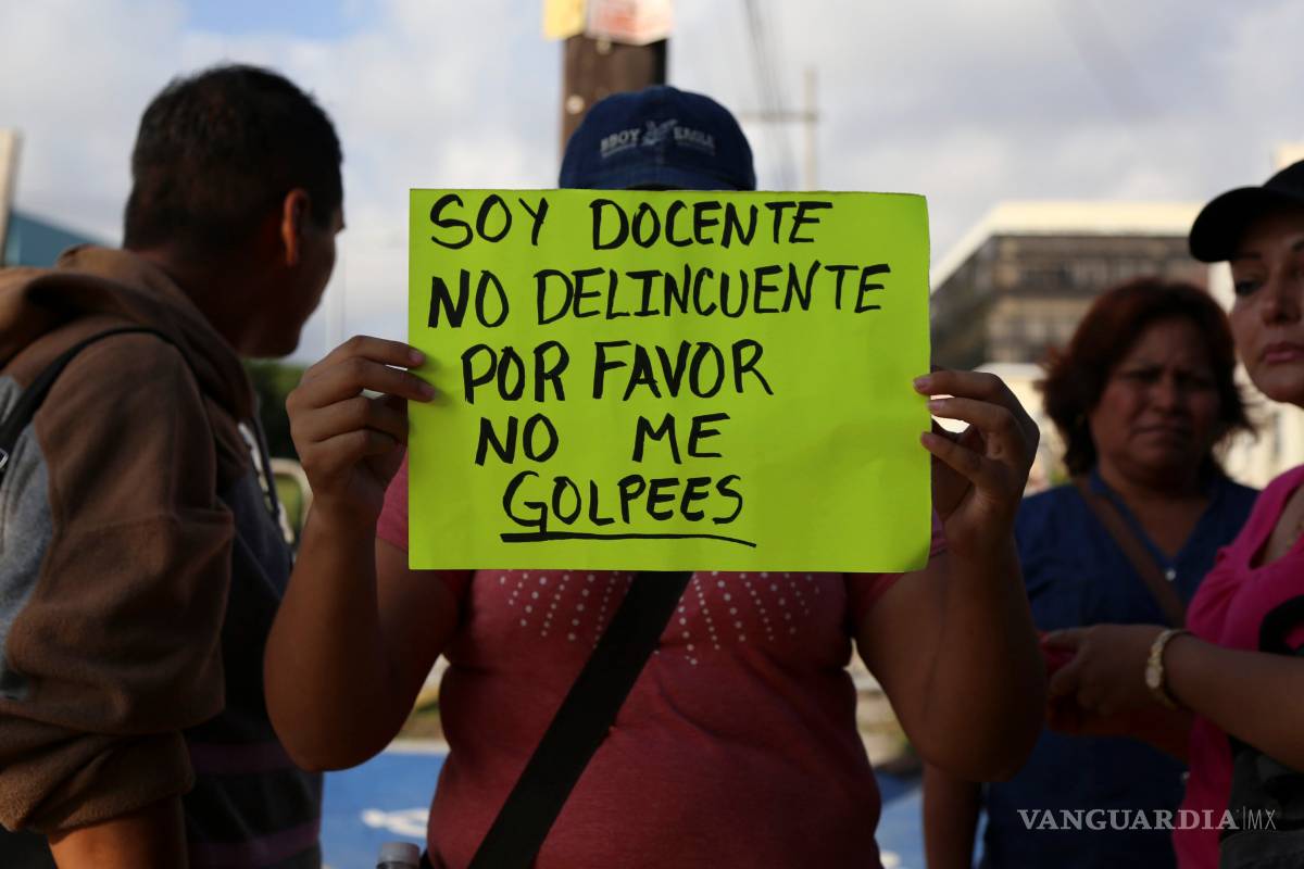 Prisión, amenazas y garrotazos para sacar evaluación a maestros… y el INEE no la usa, dice ASF