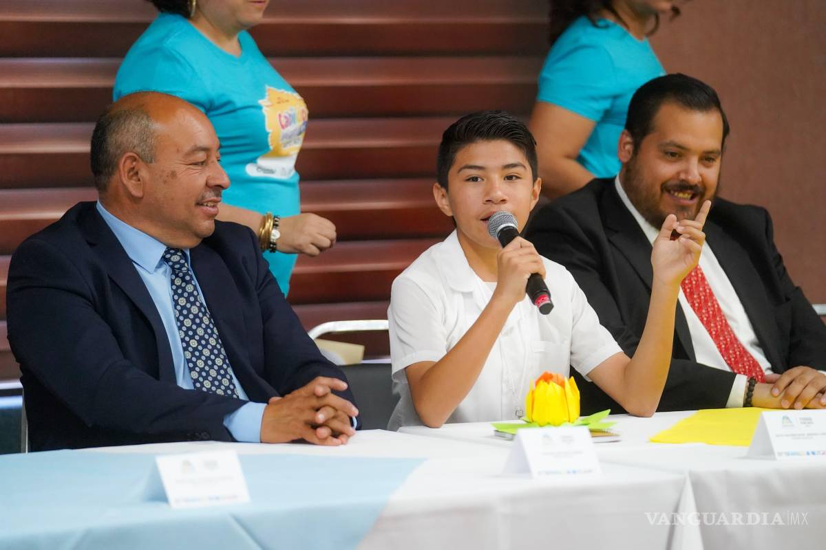 $!Los regidores y síndicos municipales convivieron con sus homólogos infantiles, motivándolos a seguir participando en iniciativas ciudadanas.