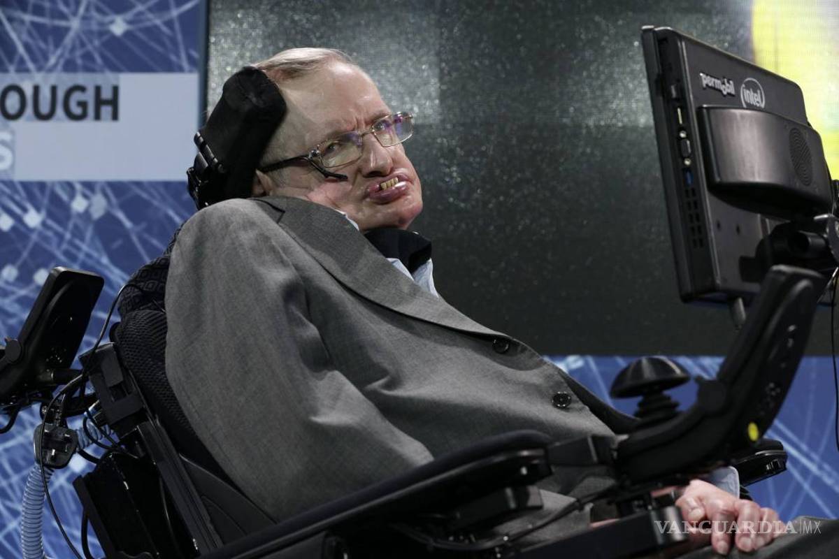Stephen Hawking supera el millón de seguidores en el Twitter chino