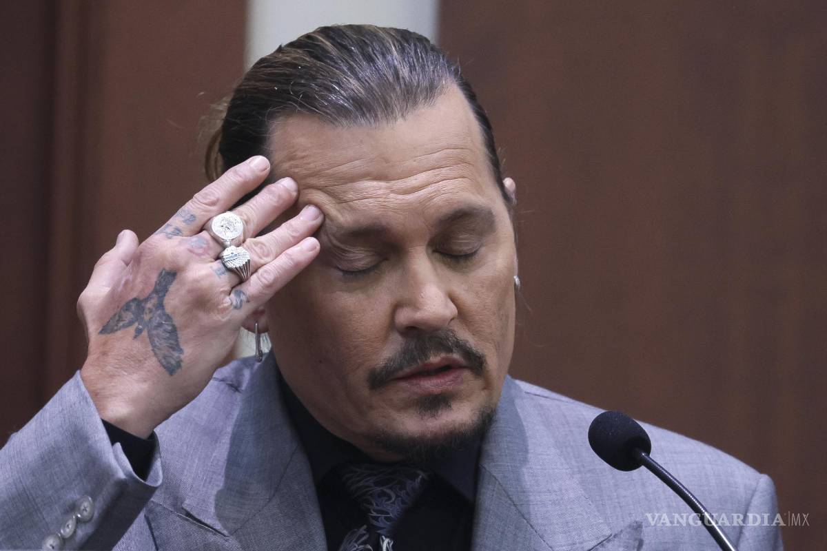 $!Durante la sesión de este miércoles se reprodujeron grabaciones de conversaciones entre Johnny Depp y Amber Heard.