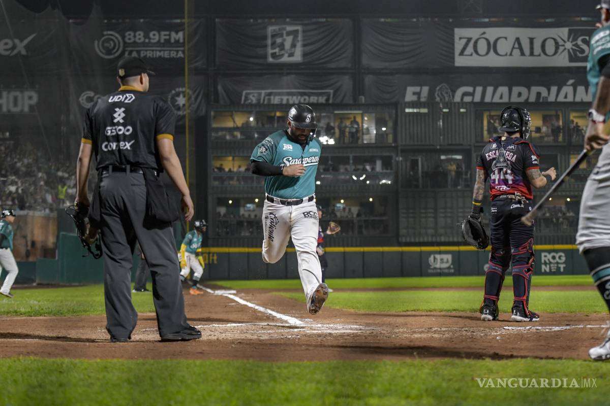 $!Christian Morales anotó tras un toque de bola de J.P. Martínez.