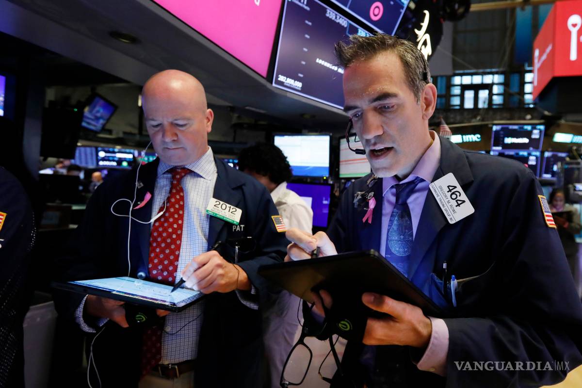 Wall Street cierra su mejor semana del año; Dow Jones gana 1.02% y el S&amp;P 500 avanzó 1.05%