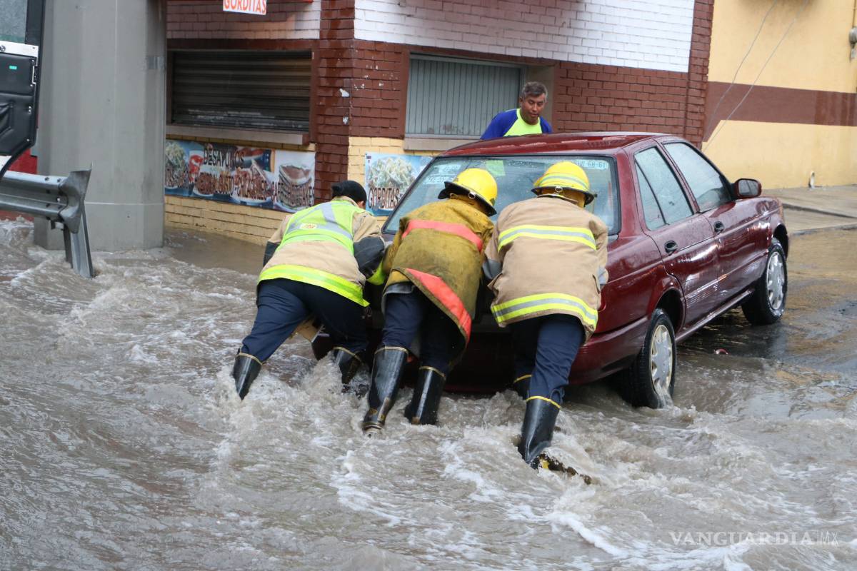 Sorprende tremenda tromba festejo de Saltillo