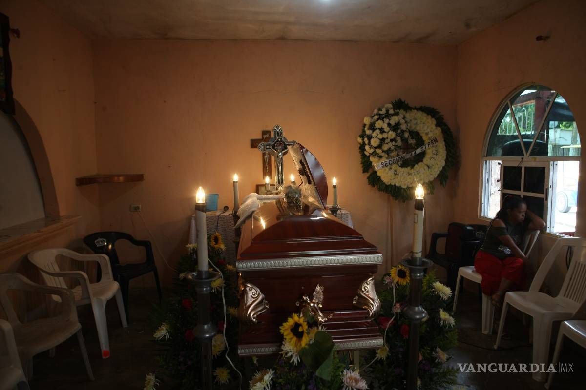 Autorizan funerales; sólo si la muerte no es COVID-19, aunque permanecen medidas sanitarias