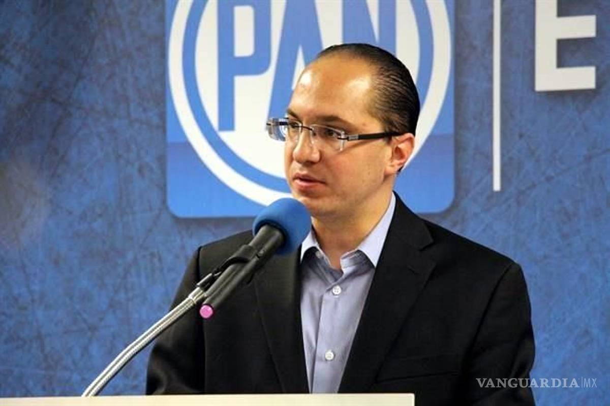 PAN nombra a Eduardo Aguilar como su representante ante el INE