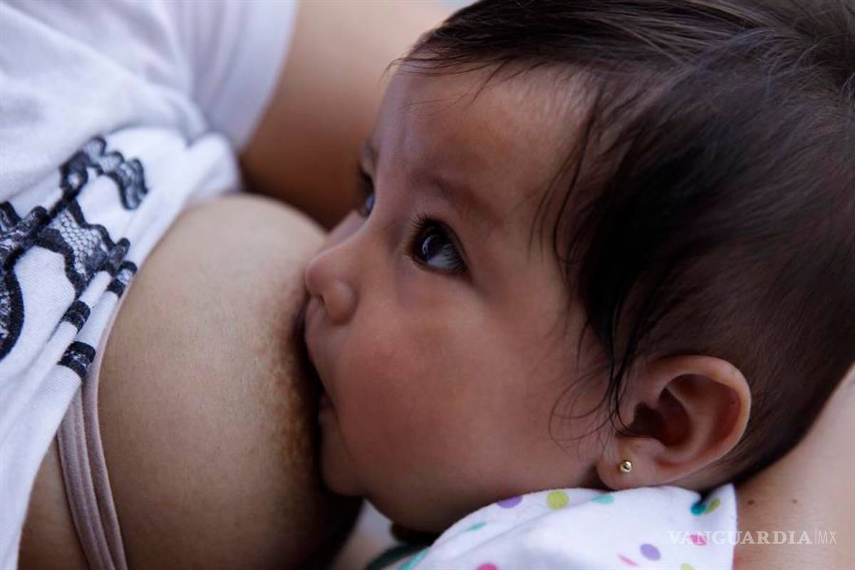 $!Por primera vez, virólogos alemanes detectan la presencia de COVID-19 en leche materna