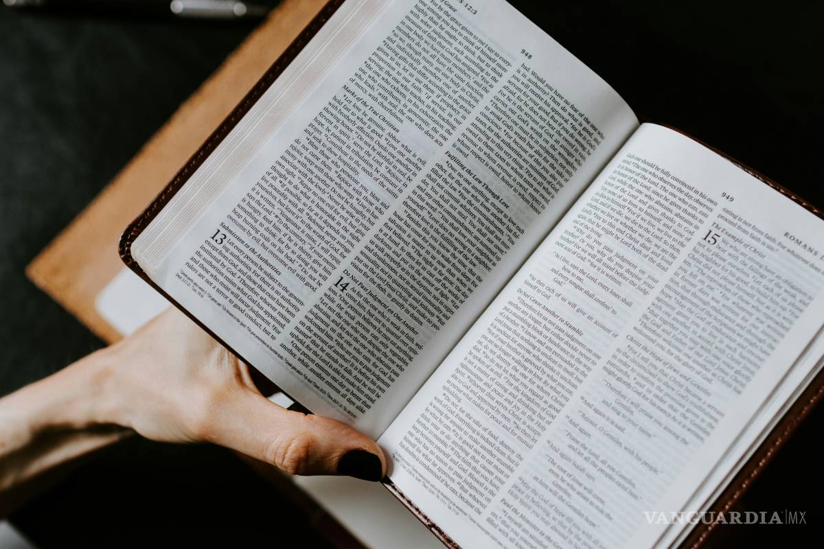 Hablemos de Dios 217: la huella de las mujeres