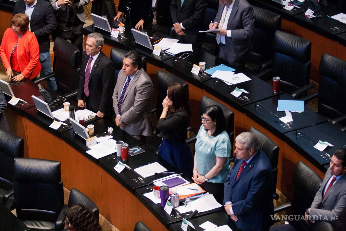 Recicla AMLO a candidatos en ternas para la Comisión Reguladora de Energía